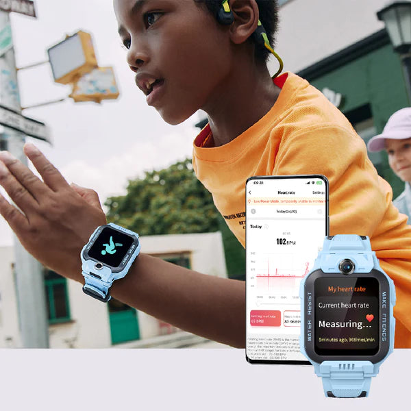 Activity tracker challenges the child to stay active